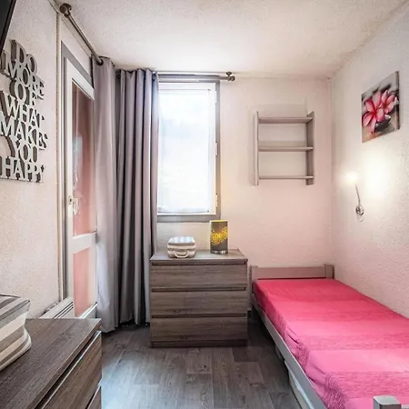 Portail G - Portail 42 Mae-7031 Apartment